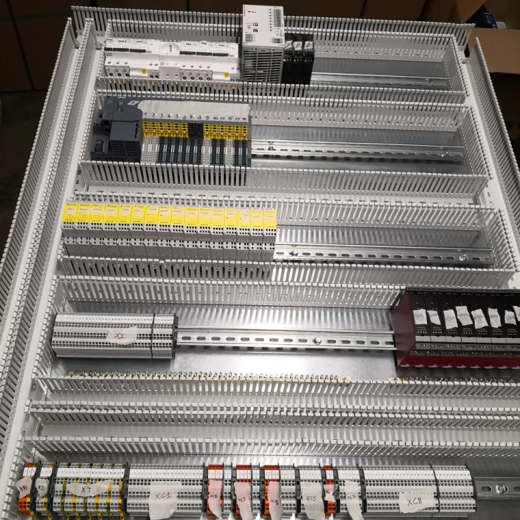MONTAGE ET CÂBLAGE COFFRET ELECTRIQUE, Clermont-Ferrand, Fart'Elec