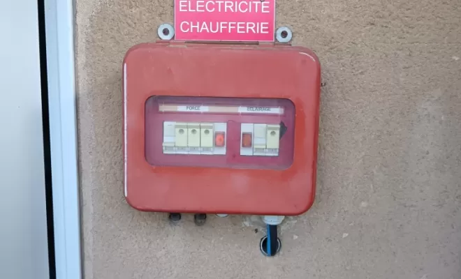 REMPLACEMENT BOITIER DE COUPURE CHAUFFERIE, Clermont-Ferrand, Fart'Elec